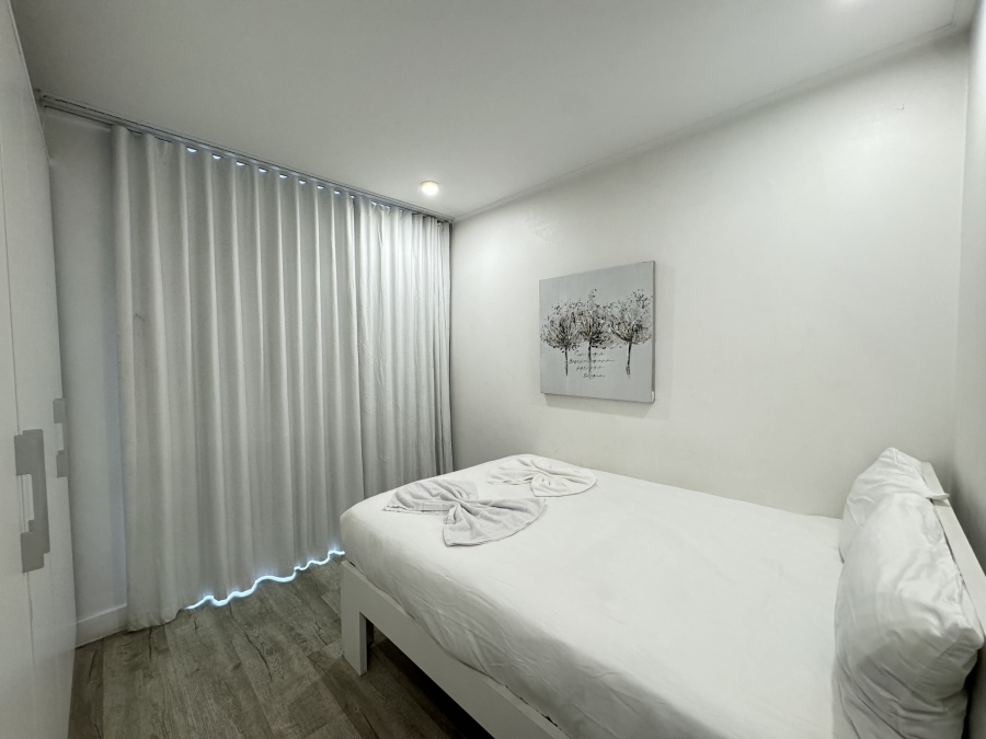 2 Bedroom Property for Sale in Woodstock Western Cape